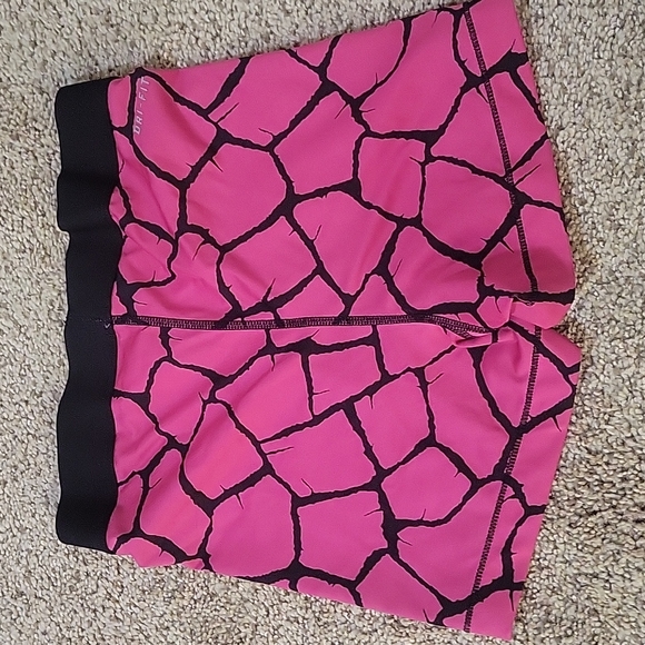 Nike Pro Shorts - Picture 2 of 2